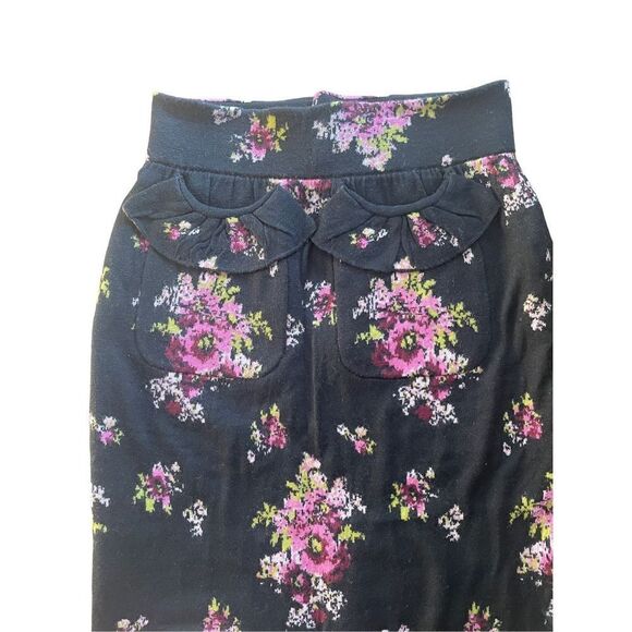 Anthropologie MOTH Agora & Odeon Scalloped Sweater Skirt Black Floral Sz 4 - Picture 4 of 7